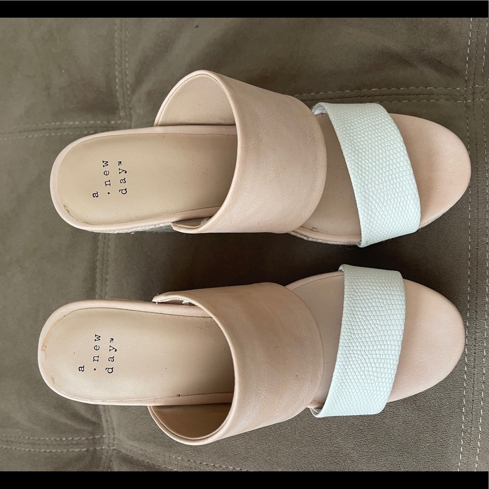A new day wedges
